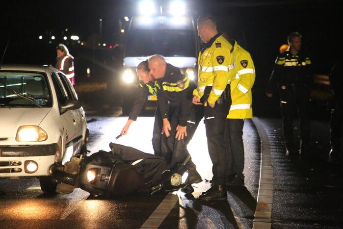 Scooterrijder aangereden door automobilist