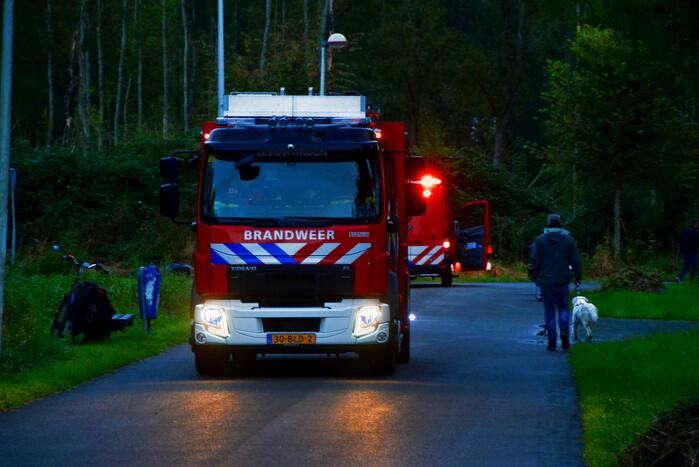 Zoekactie in water na vondst scooter in sloot