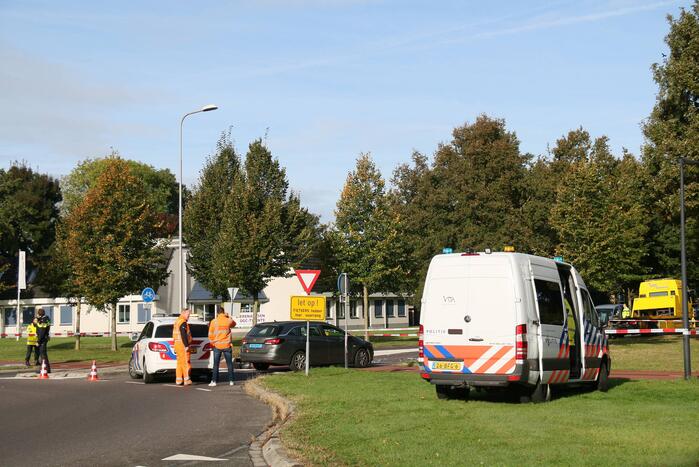 Brommerrijder gewond bij aanrijding
