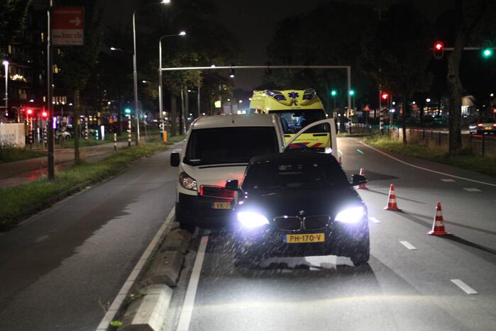 Ongeval tussen bestelbus en auto