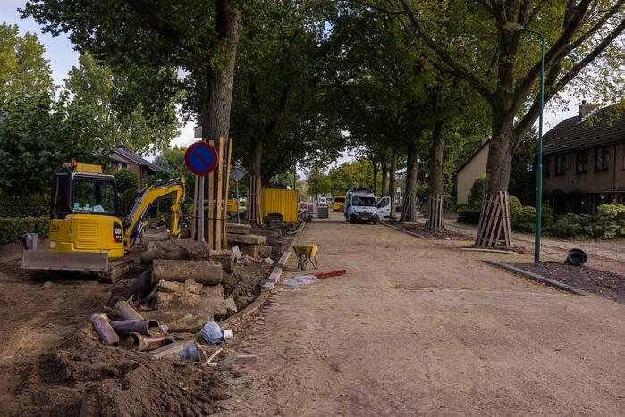 Waterleiding geraakt bij graafwerkzaamheden