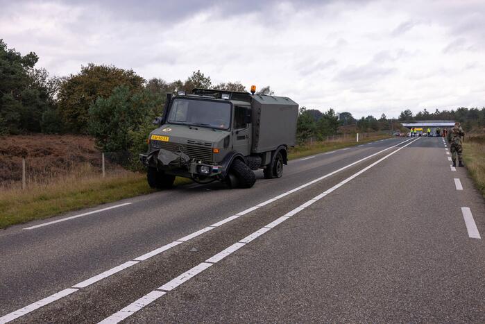 Provincialeweg afgesloten na flink verkeersongeval