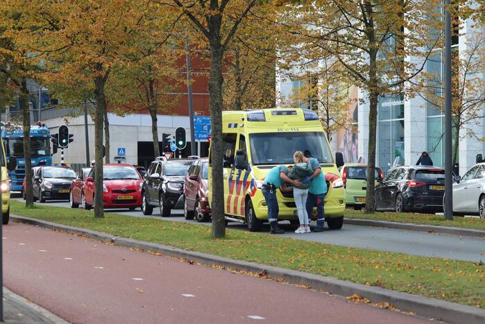Scooterrijder gewond bij botsing met fietser