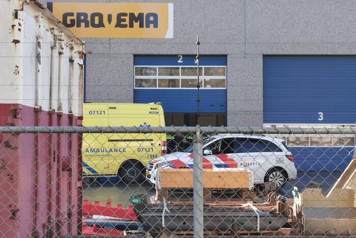 Traumahelikopter landt op bedrijventerrein Kievitsmeent