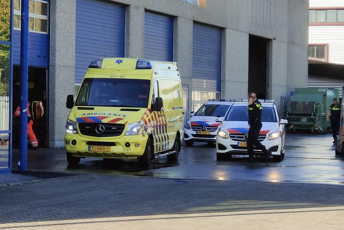 Traumahelikopter landt op bedrijventerrein Kievitsmeent