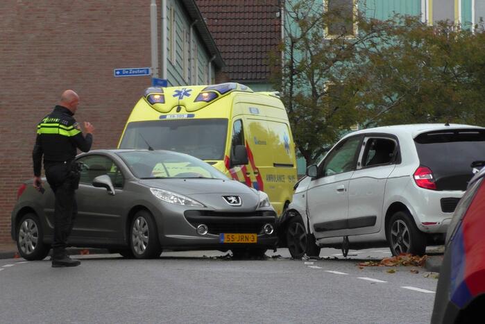 Flinke schade bij botsing op kruising