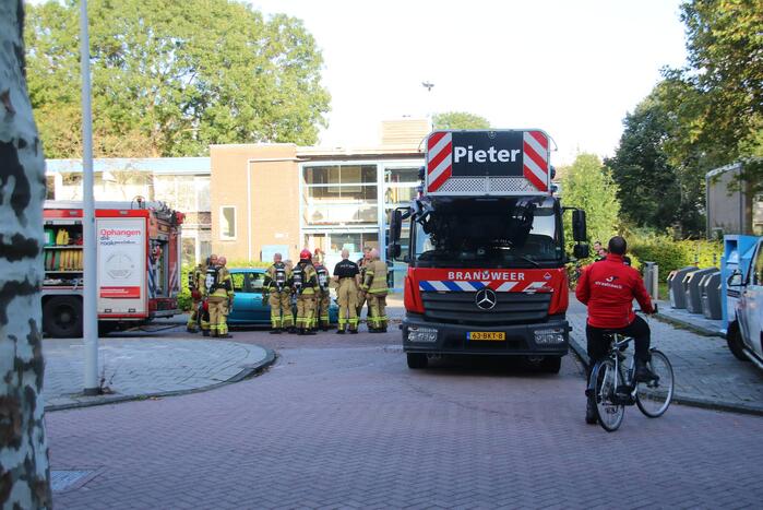 Brandende kaarsjes zorg voor brand in woning