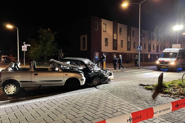 Twee gewonden bij ernstig ongeval