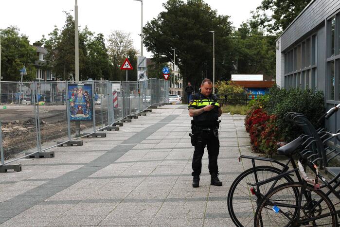 Overval op Albert Heijn, dader op de vlucht