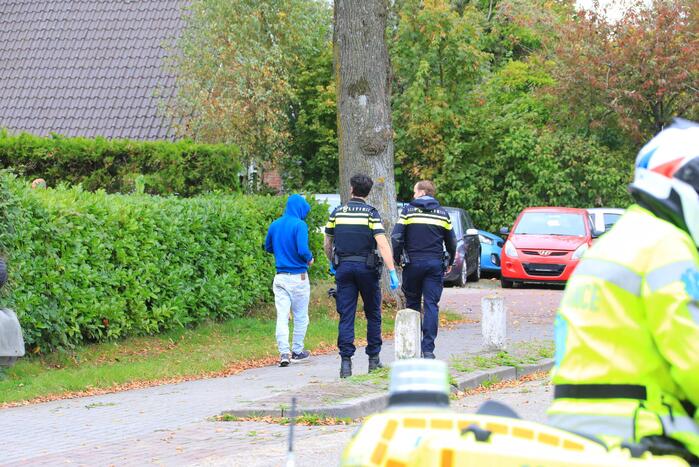 Agressieve pool slaat raam in en raakt gewond