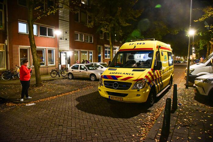 Man gewond bij steekpartij in woning