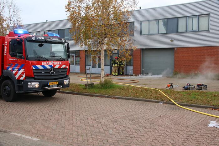 Veel schade door brand in bedrijfspand