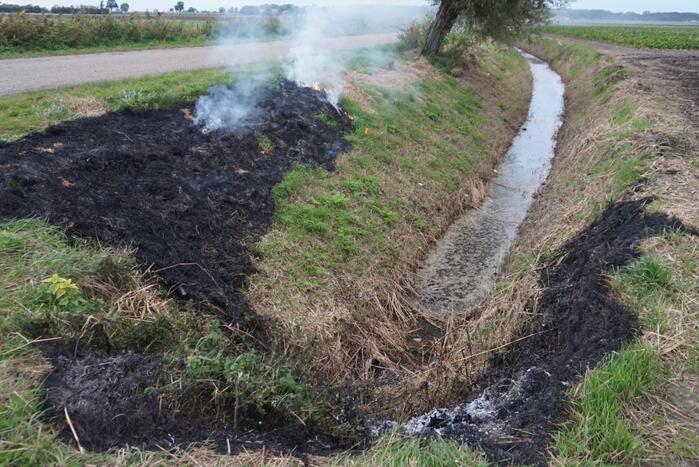 Stuk berm in brand door brandstichting