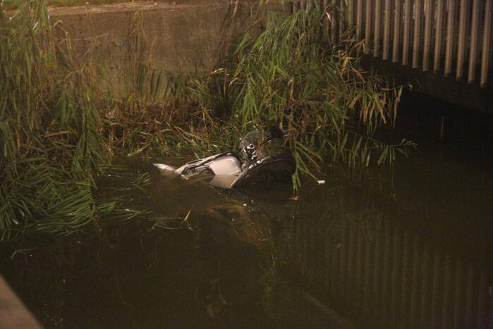 Ernstig ongeval tussen snorfietser en personenauto