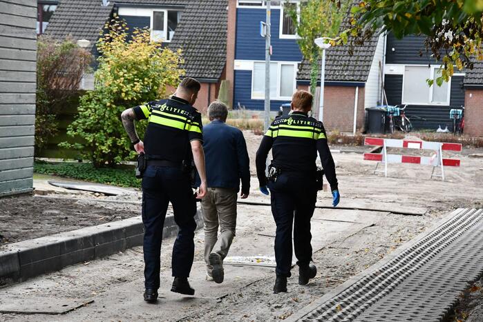 Man met verward gedrag dreigt woning in brand te steken