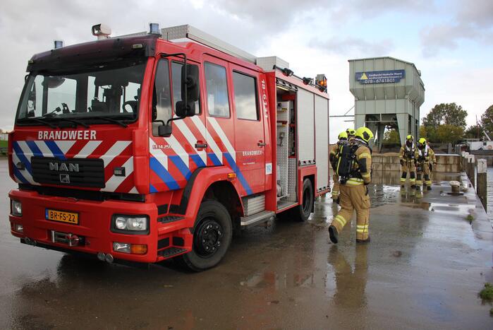 Brand in machinekamer van vrachtschip Laetitia