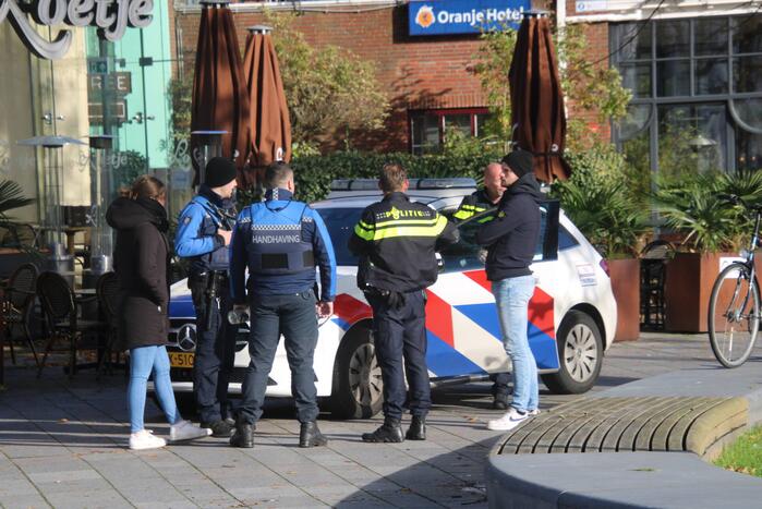 Overlastgevende zwerver aangehouden en meegenomen