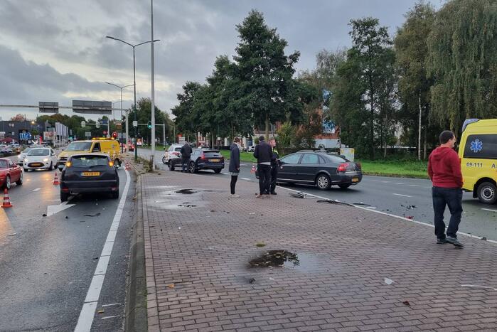 Veel schade bij ongeval op kruising