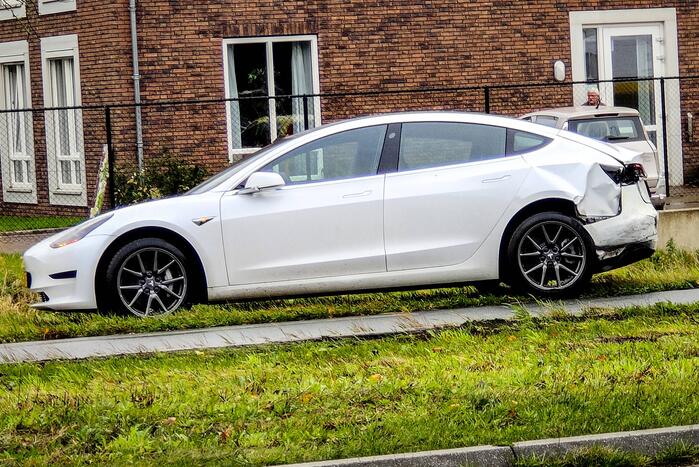 Ravage na ongeval met vier voertuigen