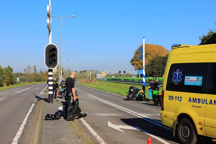 Twee motorrijders gewond bij ongeval