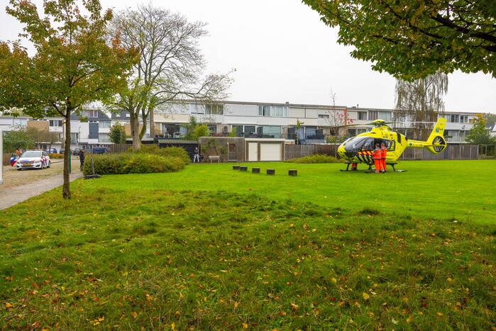 Man zwaargewond aangetroffen op straat