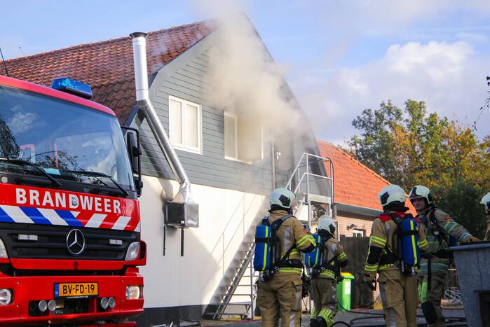 Grote brand in cafe met bovenwoning