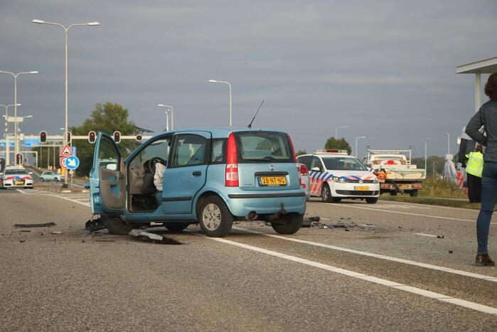 Ravage na botsing tussen meerdere voertuigen