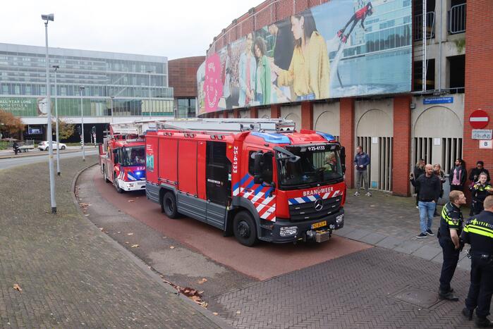 Brand tussen plafondplaten Fair Play Casino