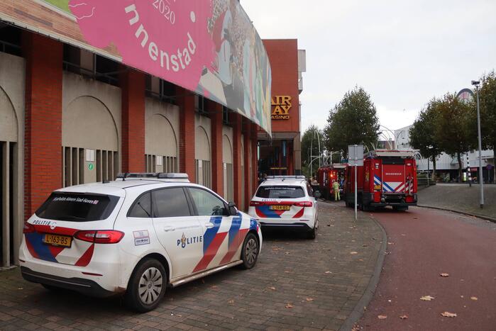 Brand tussen plafondplaten Fair Play Casino