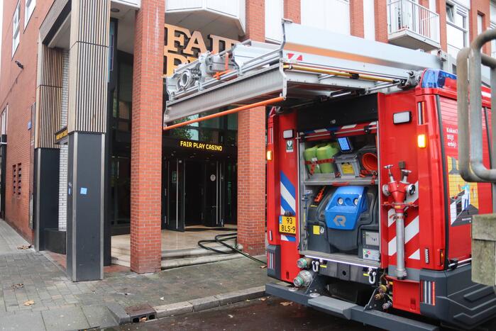 Brand tussen plafondplaten Fair Play Casino