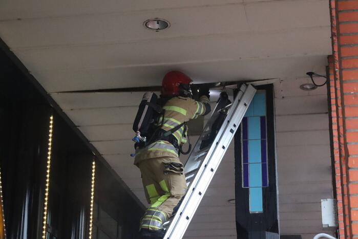 Brand tussen plafondplaten Fair Play Casino