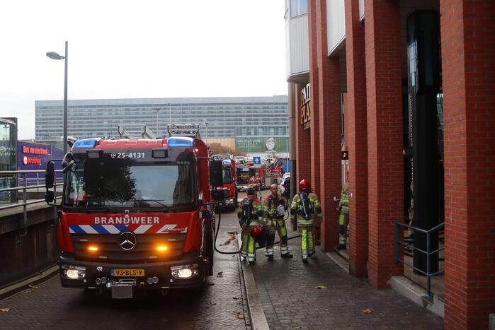 Brand tussen plafondplaten Fair Play Casino