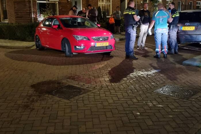 Agent mishandeld door wielrenner bij verkeersincident