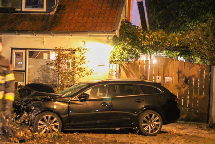 Twee gewonden bij zware crash