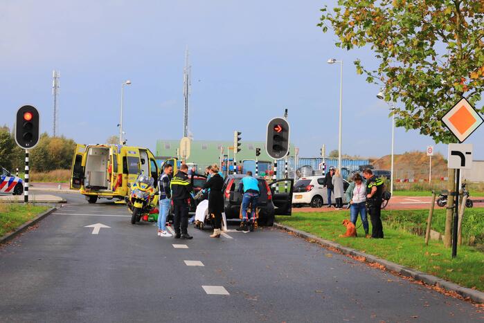 Kop-staart botsing voor stoplicht