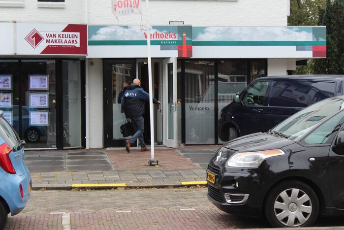 FIOD en politie vallen meerdere panden binnen