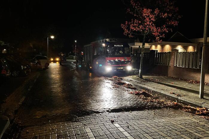 Brand in schoorsteen van woning