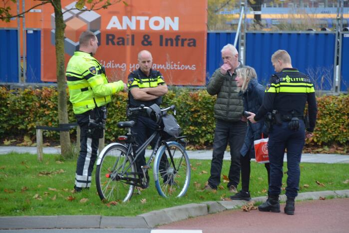 Overstekende fietser gewond bij botsing