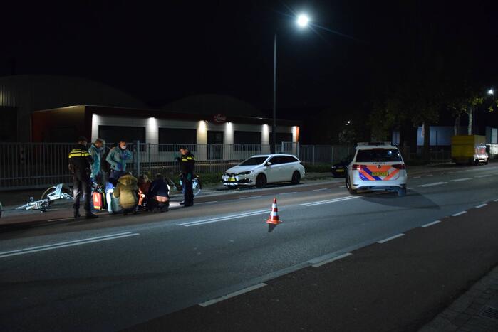 Twee personen gewond na val met fiets