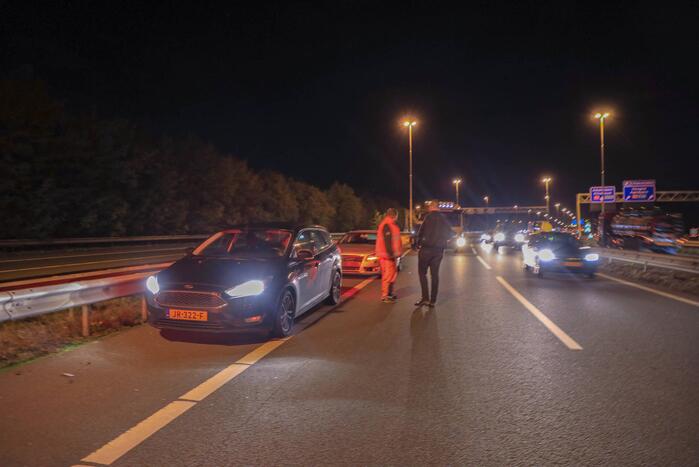 Schade bij kettingbotsing op snelweg