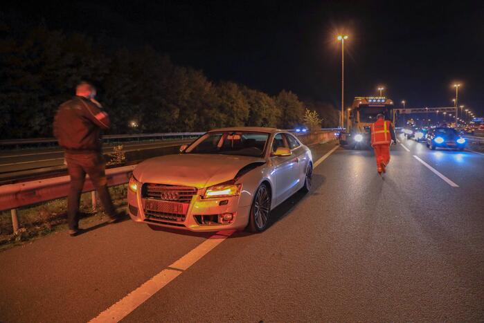 Schade bij kettingbotsing op snelweg