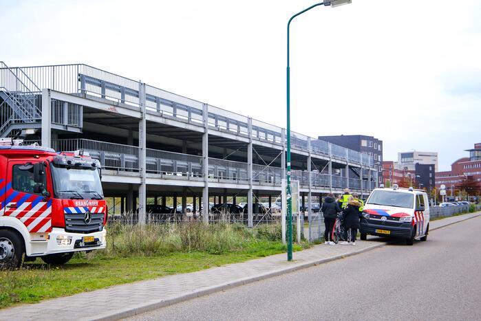 Brand gesticht in parkeergarage
