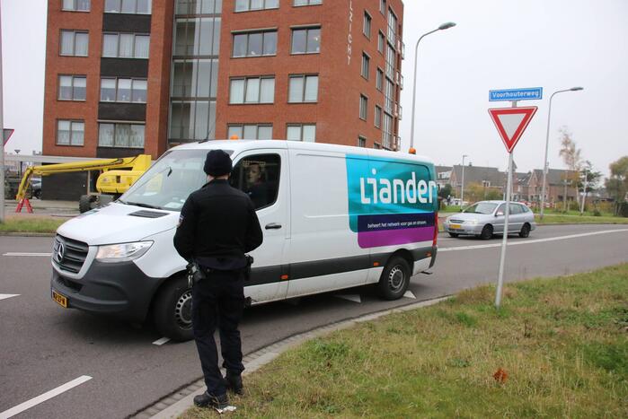 Straat afgesloten nadat gasleiding geraakt is bij werkzaamheden