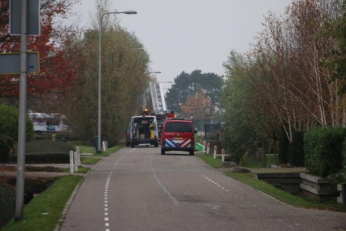 Straat afgesloten nadat gasleiding geraakt is bij werkzaamheden