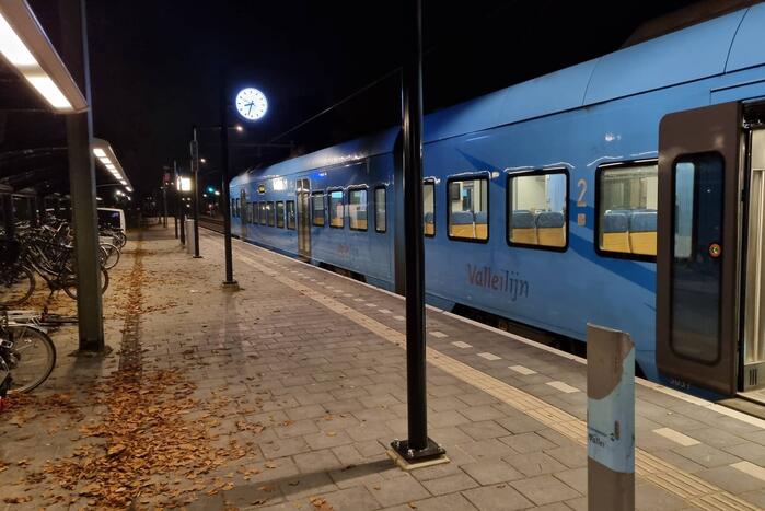 Twee aanhoudingen na overval bij treinstation