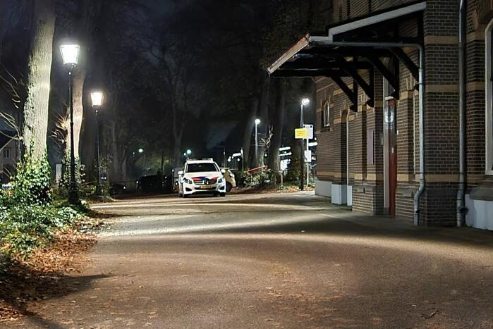 Twee aanhoudingen na overval bij treinstation