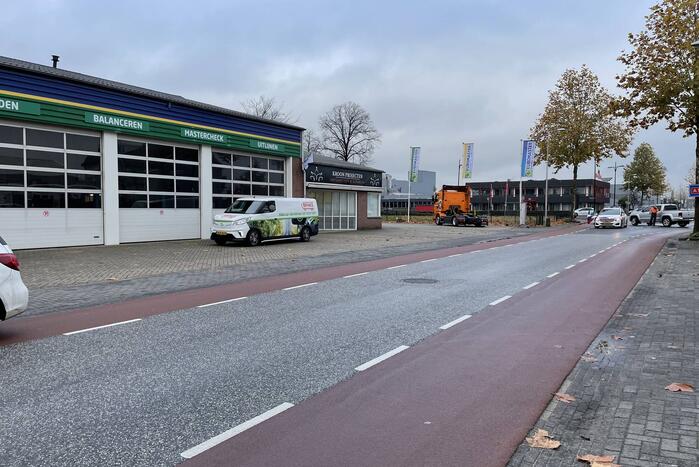 Gewonde bij botsing tussen busje en oldtimer