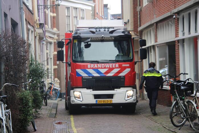 Brandweer onderzoekt mogelijke gaslucht in woning