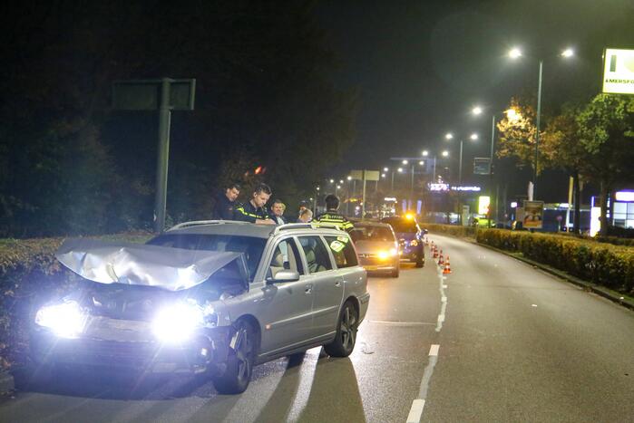 Flinke schade aan personenauto's door kop-staartbotsing