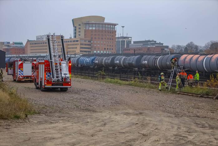 Mogelijk brand in trein bij De Rijtuigenloods